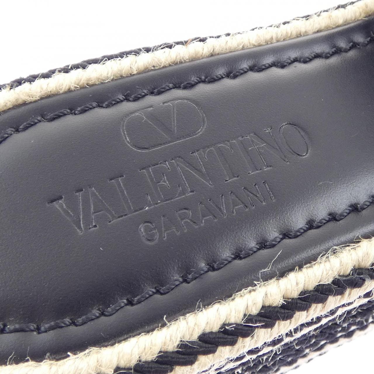 ヴァレンティノガラヴァーニ VALENTINO GARAVANI サンダル