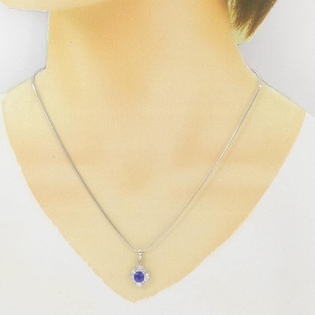 PT850 タンザナイト ネックレス 1.18CT