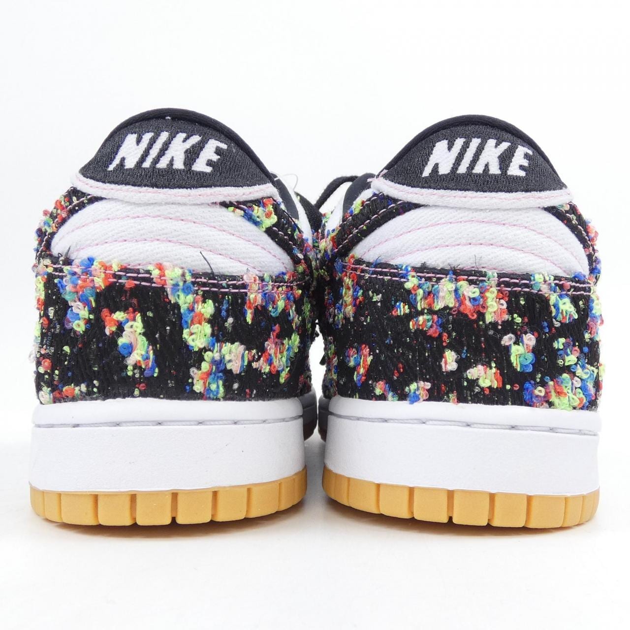 ナイキ NIKE IB2263-100 スニーカー