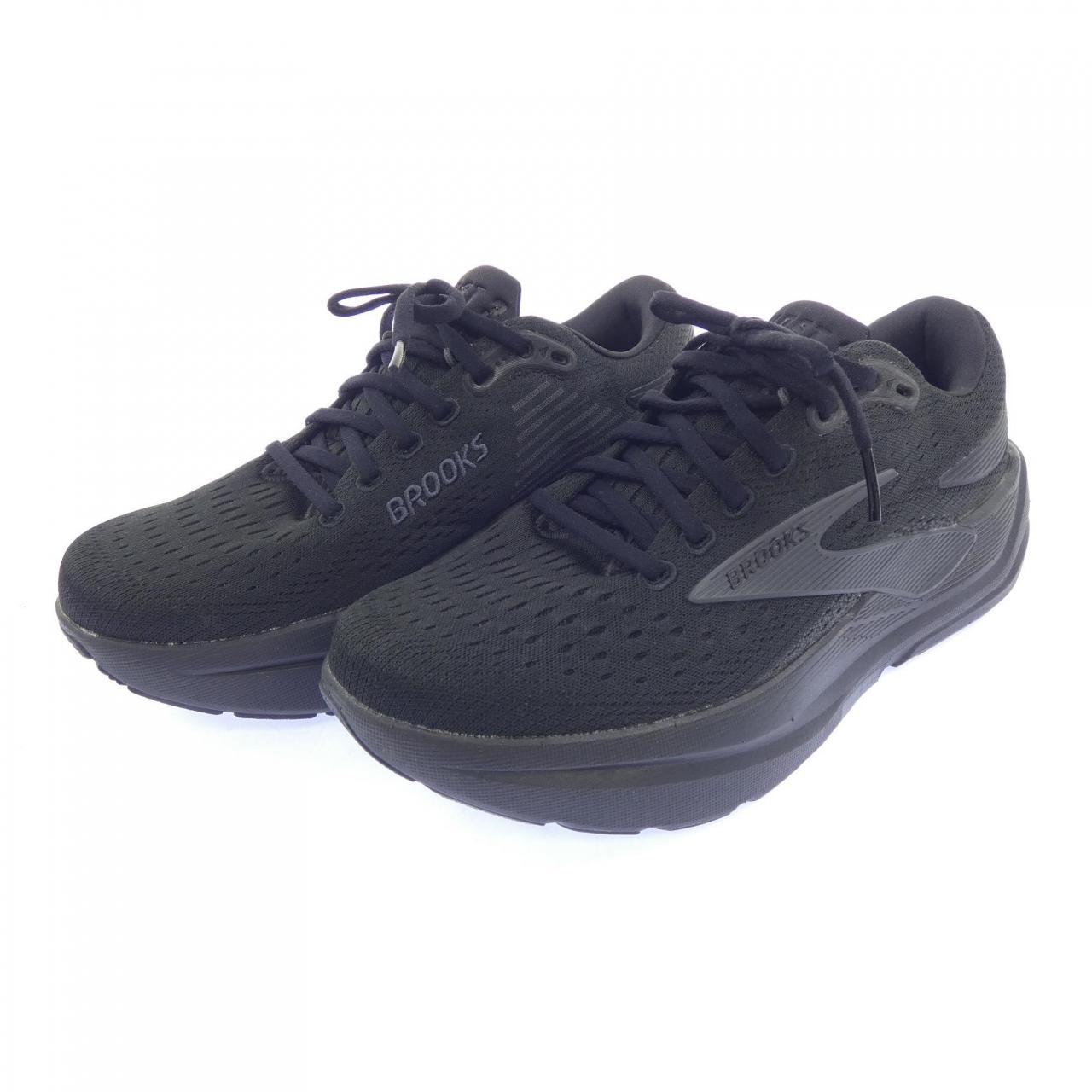 BROOKS 1204571B020 スニーカー