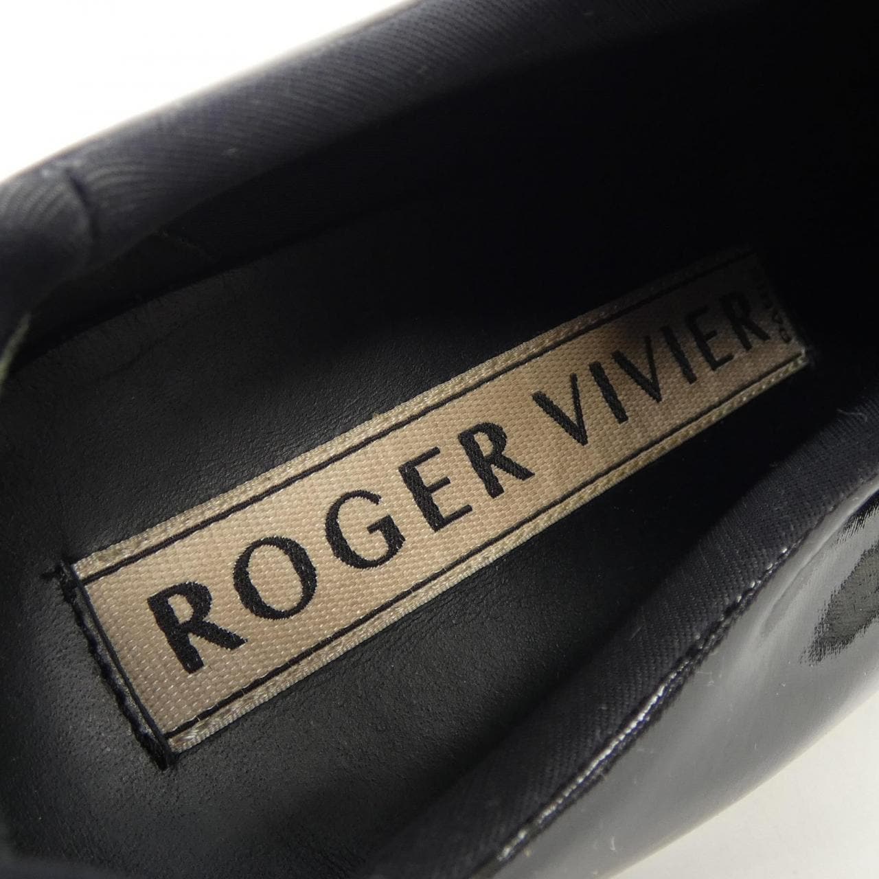 ロジェヴィヴィエ ROGER VIVIER スニーカー