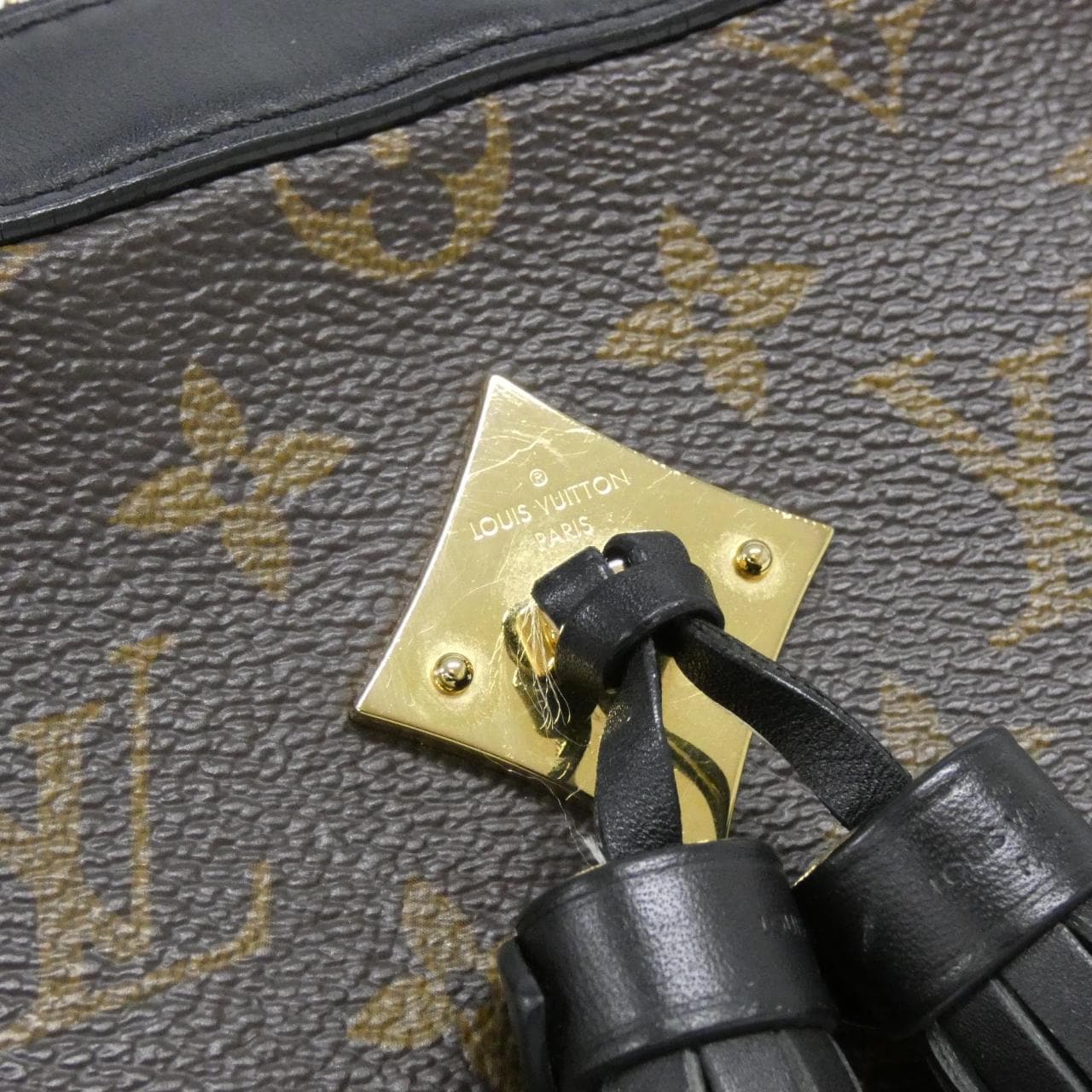 ルイヴィトン モノグラム サントンジュ M43555 ショルダーバッグ