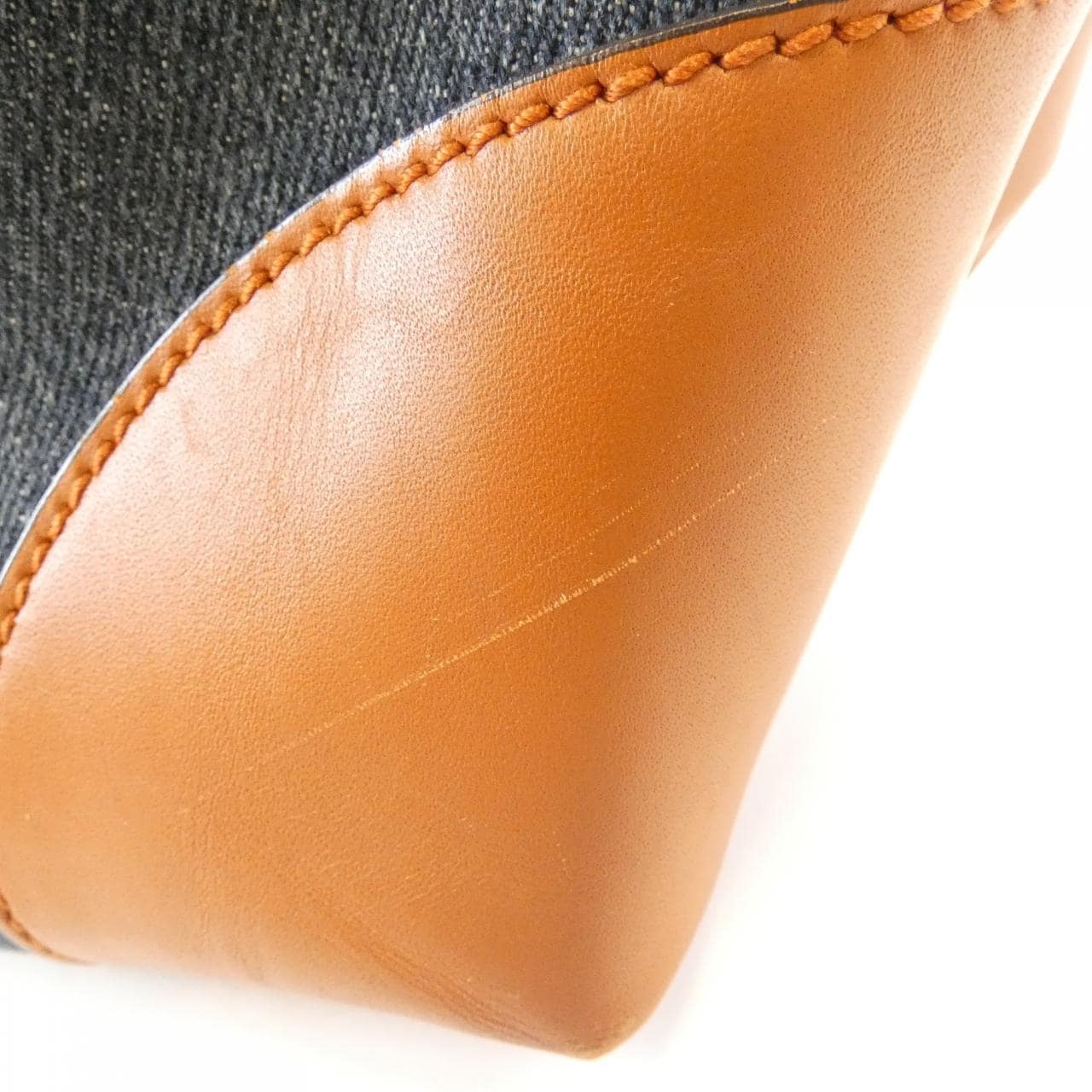 グッチ 348715 KM91Y バッグ