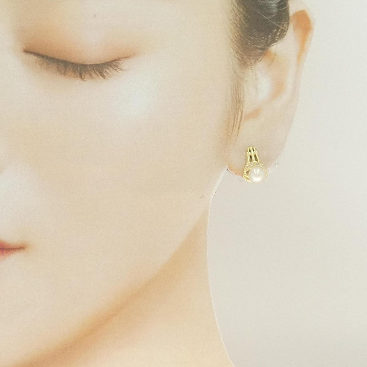 K18YG Akoya珍珠耳環 5.9 毫米