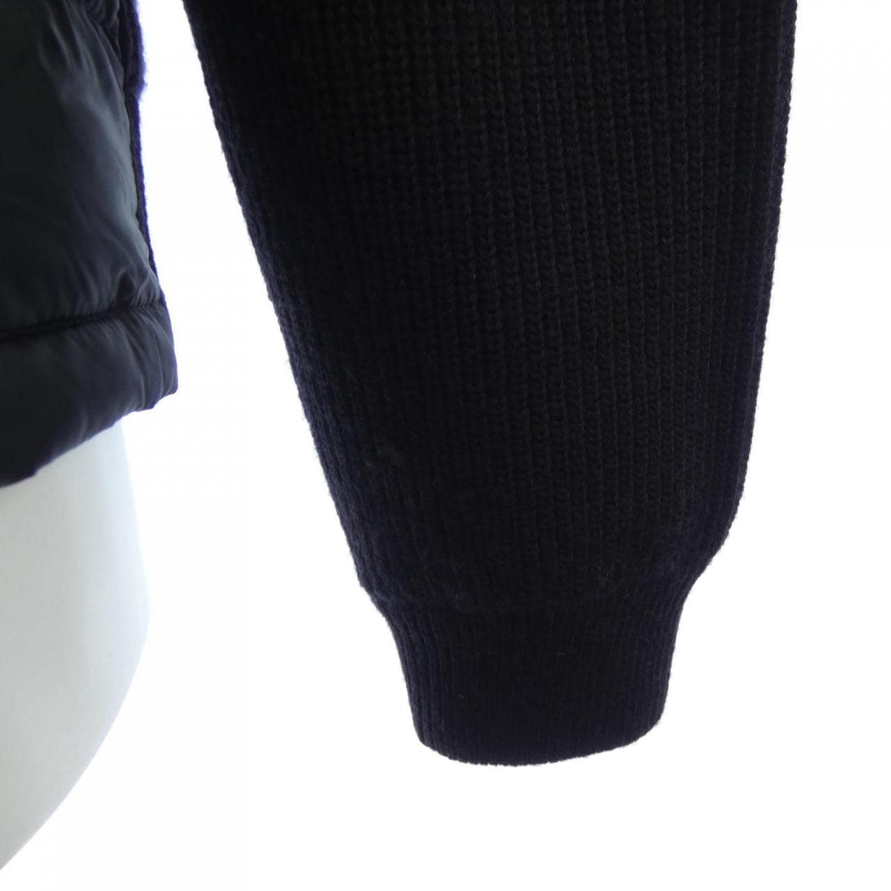 モンクレール MONCLER 20919413700 ダウンジャケット