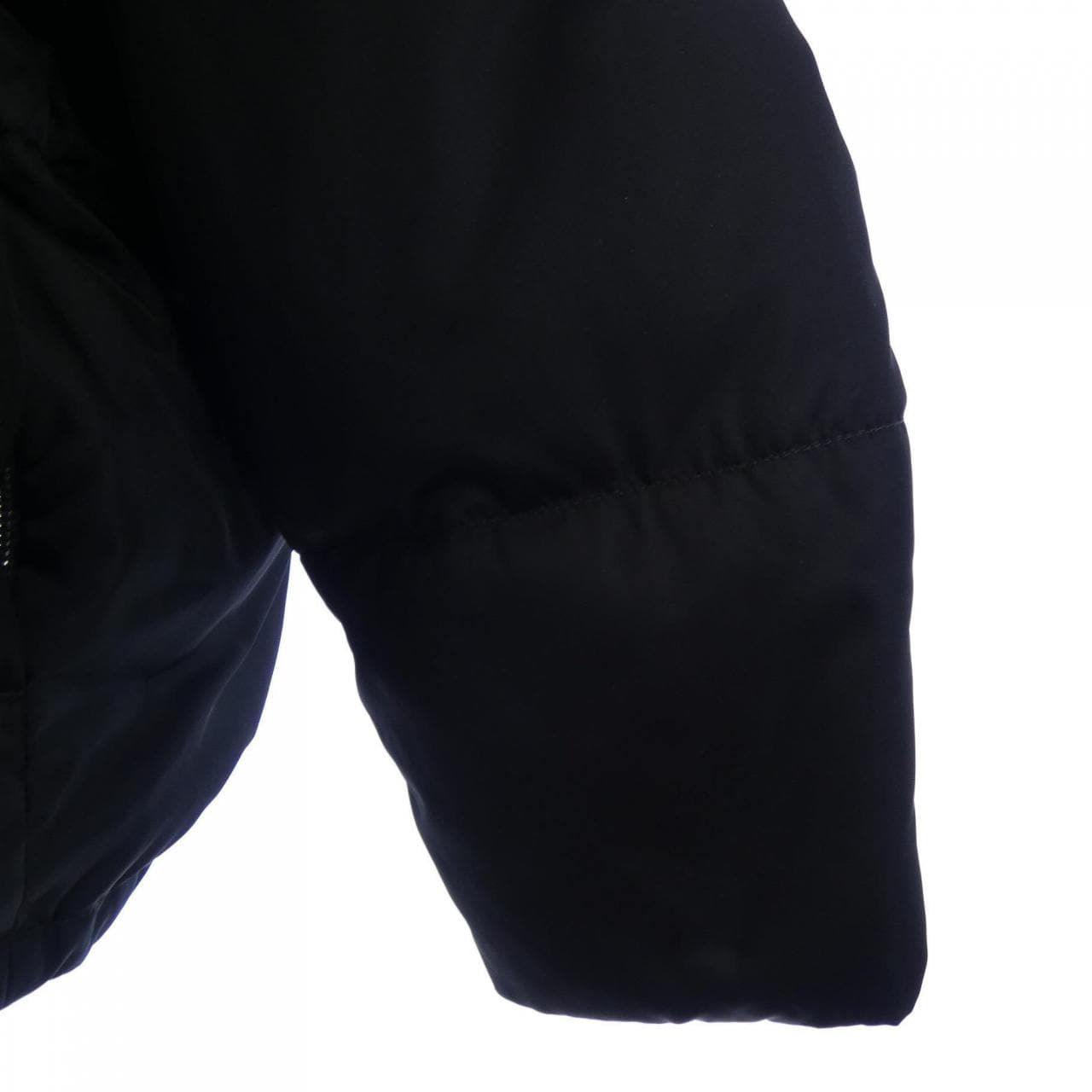 プラダ PRADA 29B408 SAA0 1WQ8 ダウンコート