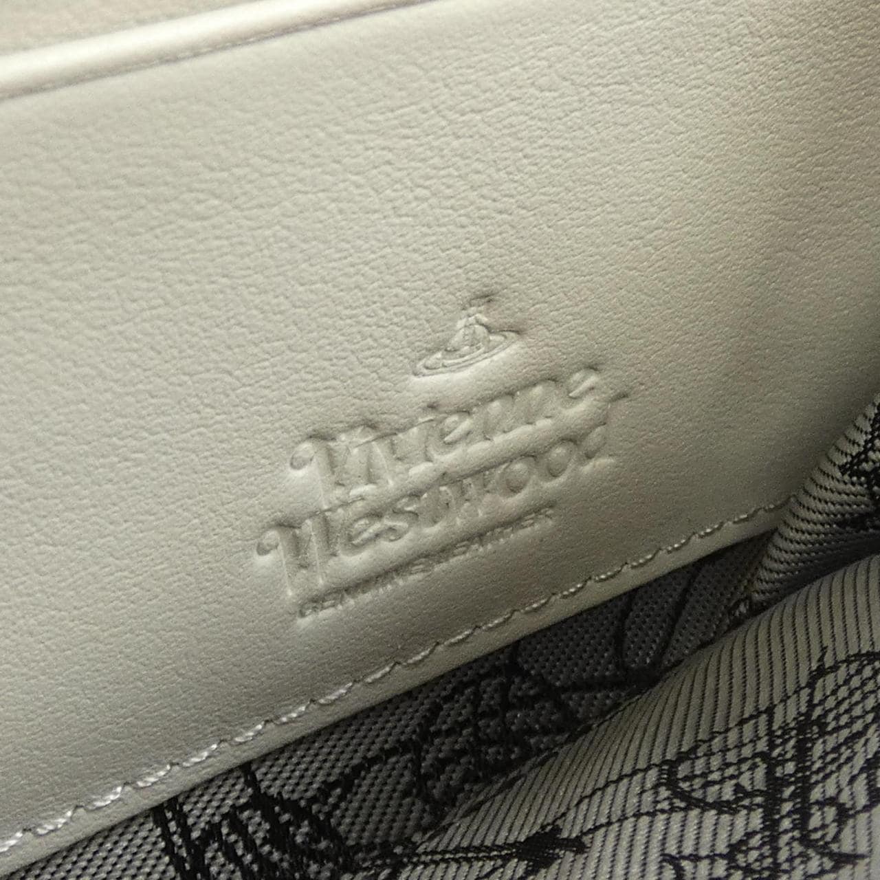ヴィヴィアンウェストウッド Vivienne Westwood WALLET