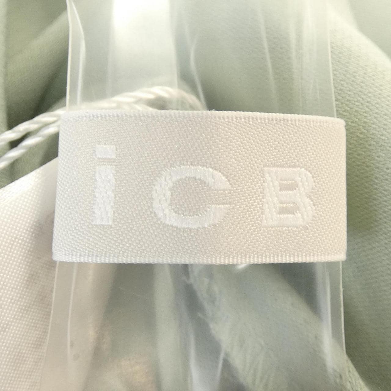 アイシービー ICB トップス
