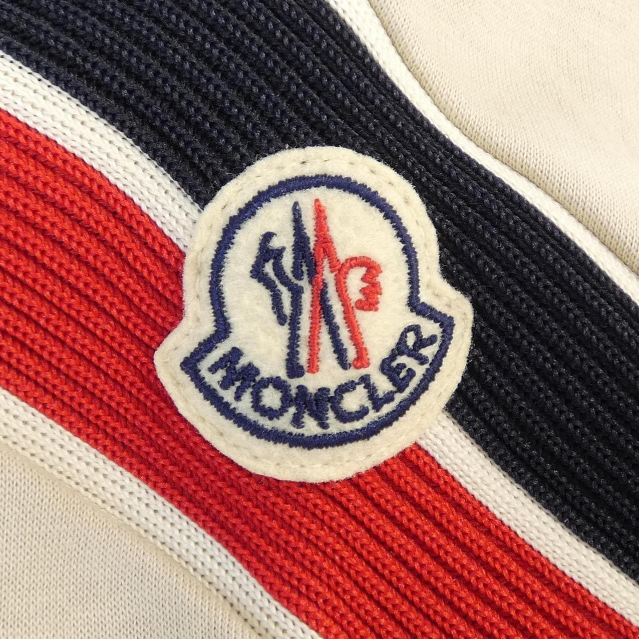 モンクレール MONCLER 20918G00001 ブルゾン