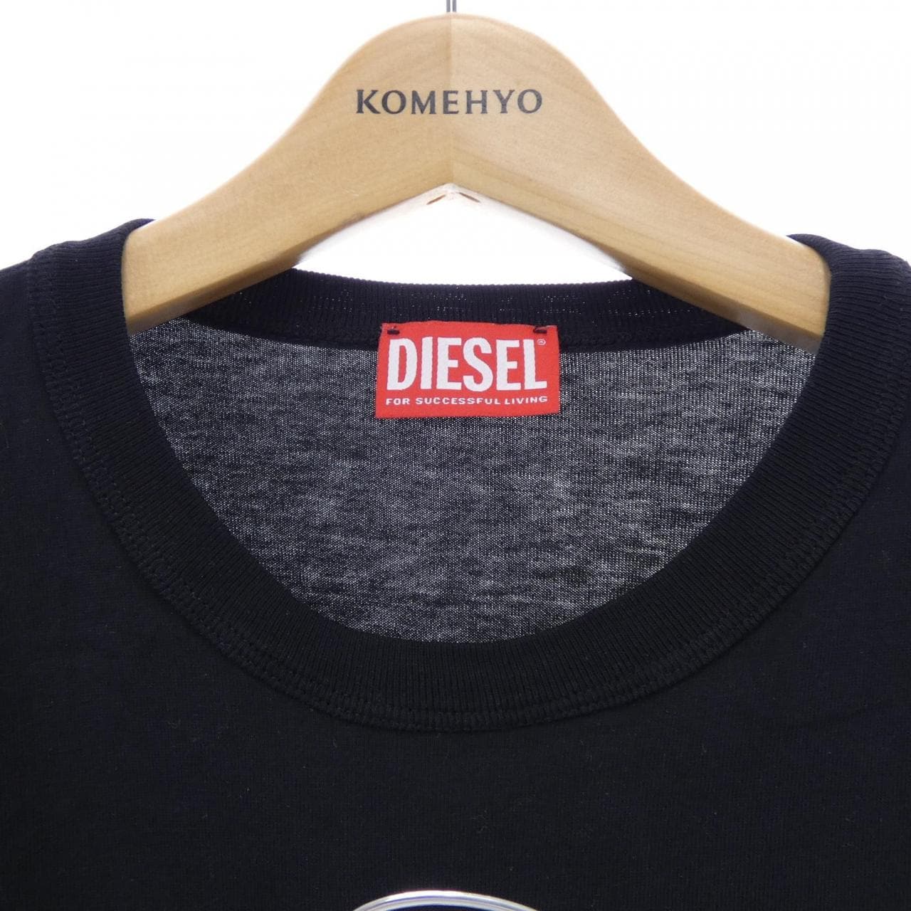 ディーゼル DIESEL A17880 Tシャツ