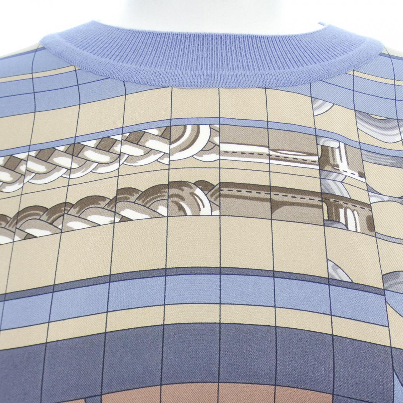 エルメス HERMES トップス