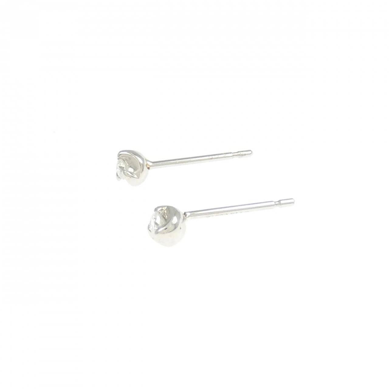 PT900 ダイヤモンド ピアス 0.06CT