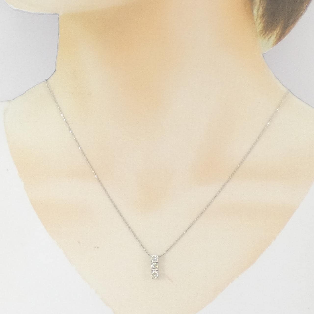 PT900/PT850 スリーストーン ダイヤモンド ネックレス 0.50CT