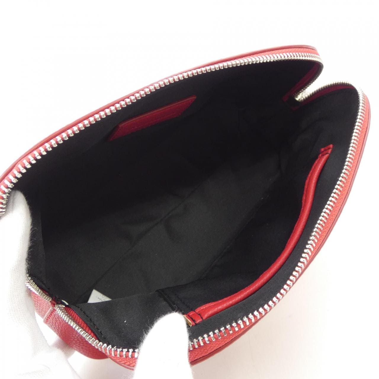 トラサルディ TRUSSARDI POUCH