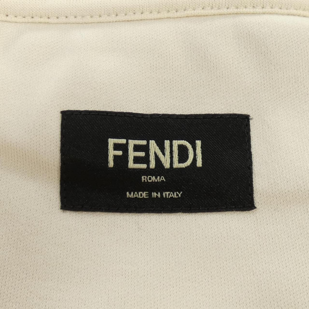 FENDI T 卹