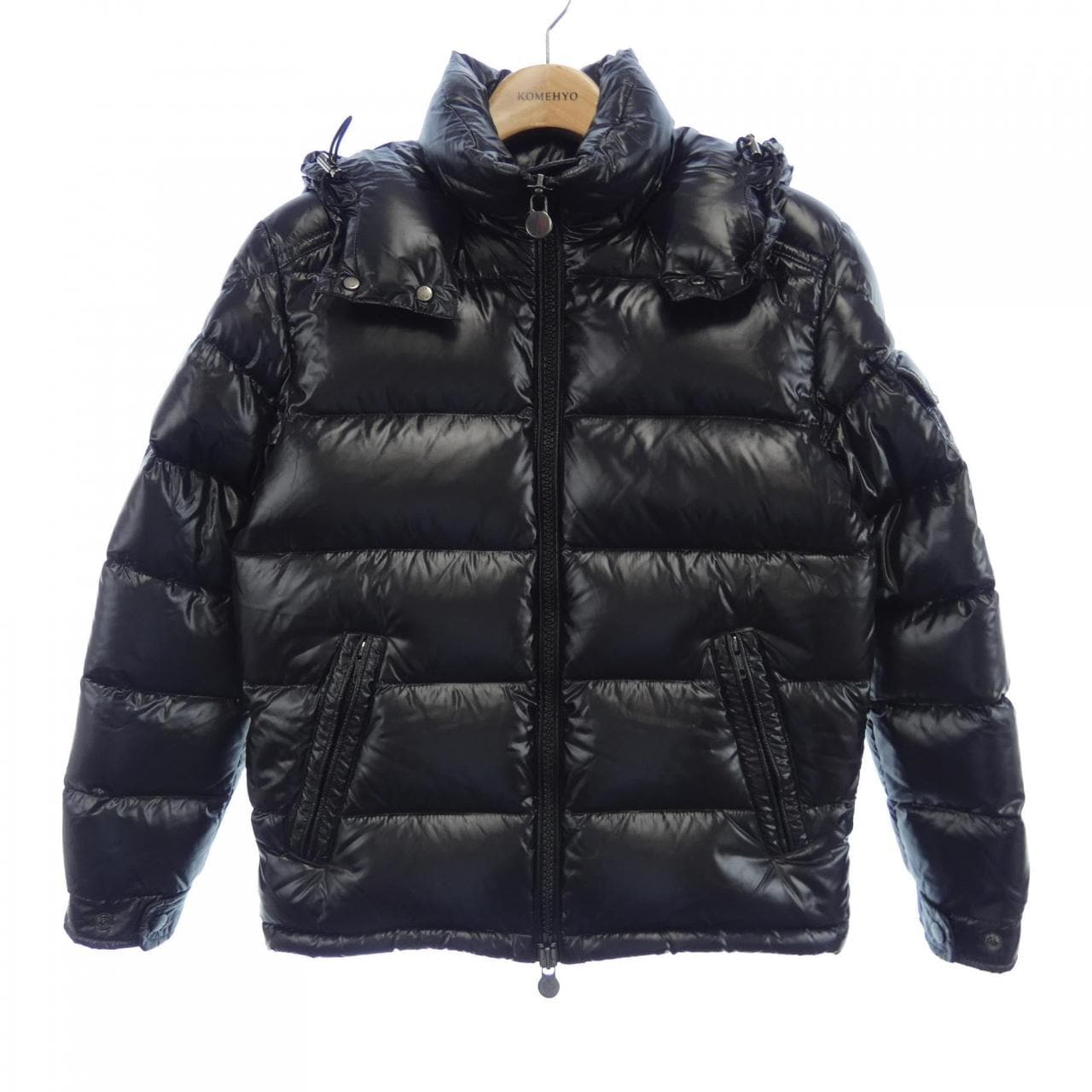 モンクレール MONCLER ダウンジャケット