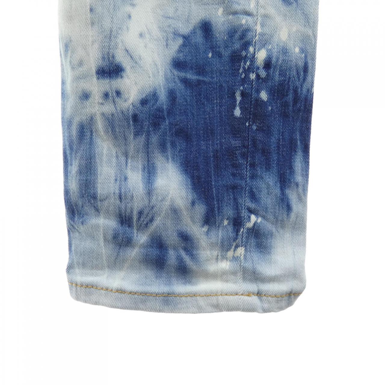 ディースクエアード DSQUARED2 S71LA0909 ジーンズ