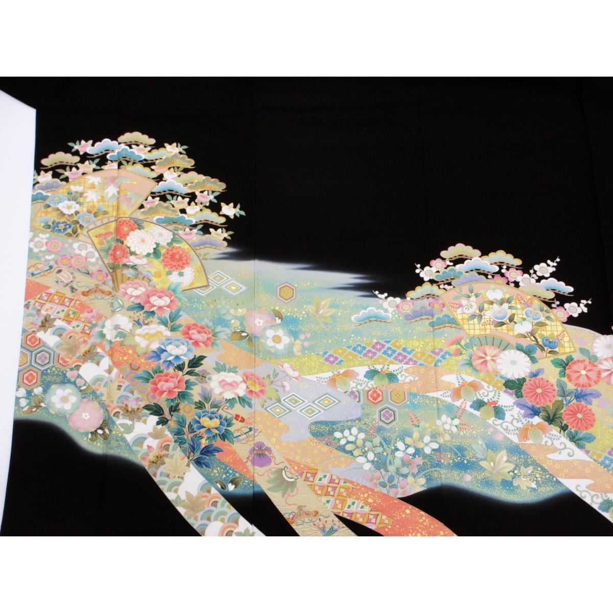 [Unused items] Kimono Kimono with Yuzen Gold and Embroidered Gradient Dyeing and Wisteria Pattern
