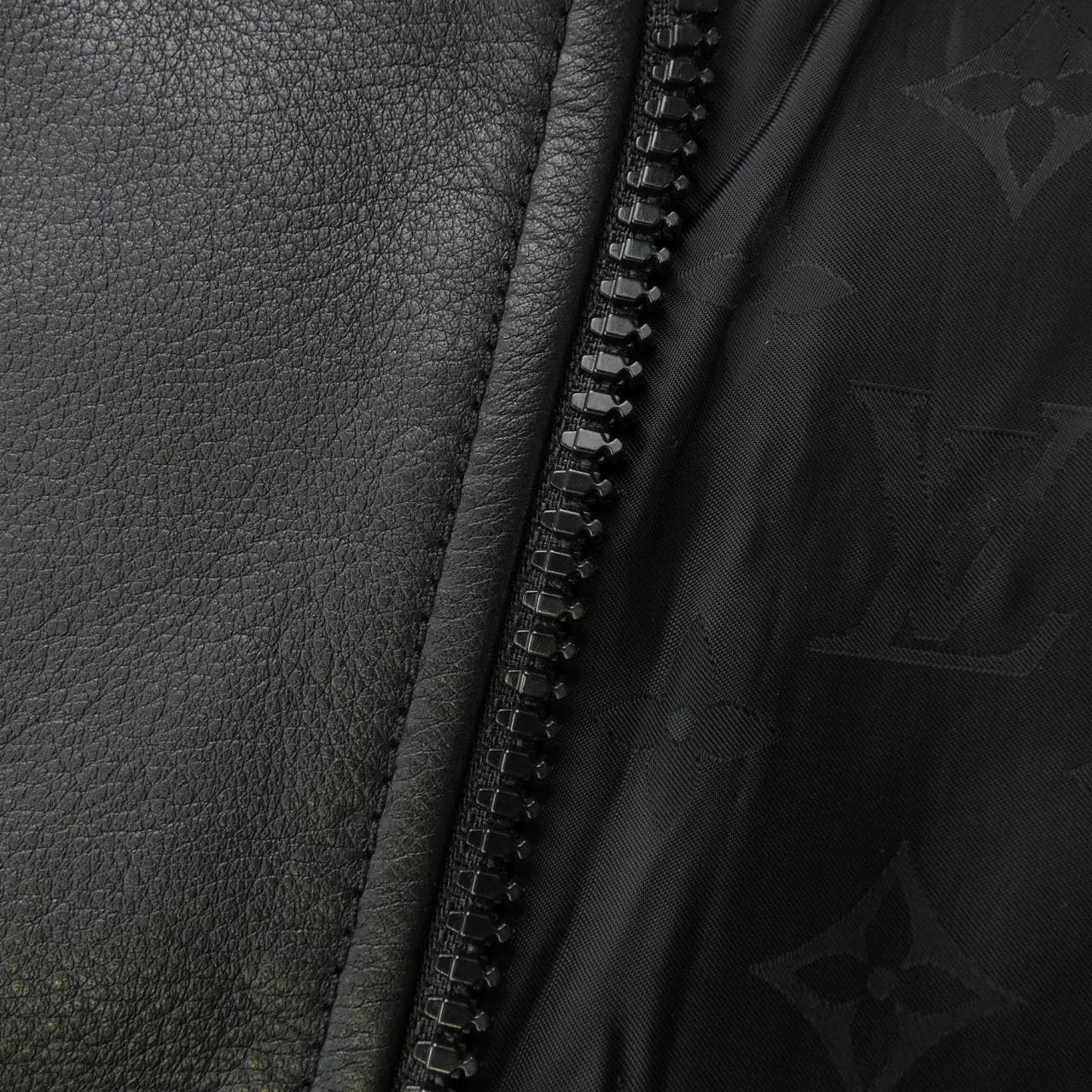 LOUIS VUITTON LOUIS VUITTON Leather Jacket