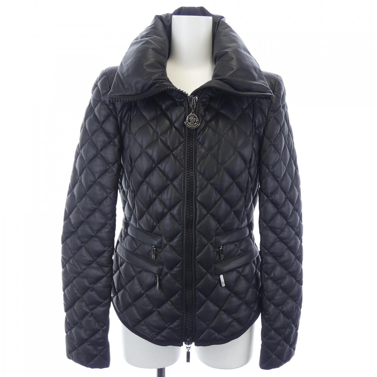 モンクレール MONCLER FEMELLE ダウンジャケット