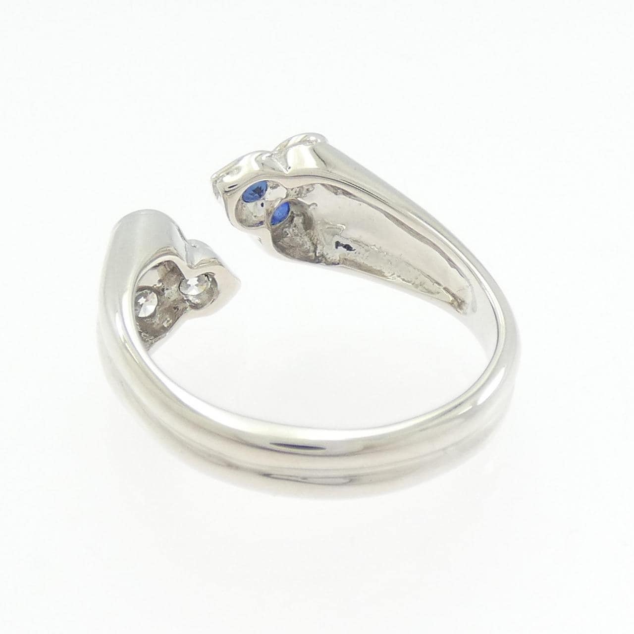 クチンスキー サファイヤ リング