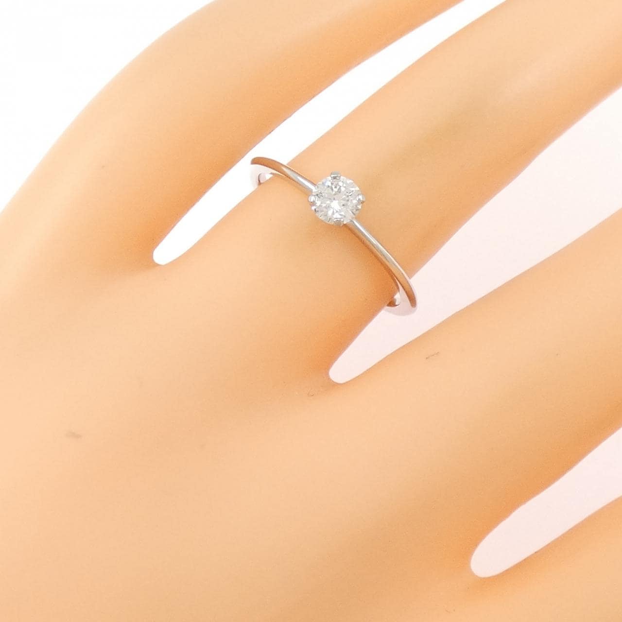 ティファニー トゥルー リング 0.26CT G VS1 3EXT