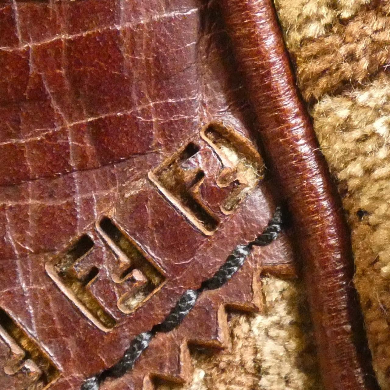 フェンディ 8BN162 VZC バッグ