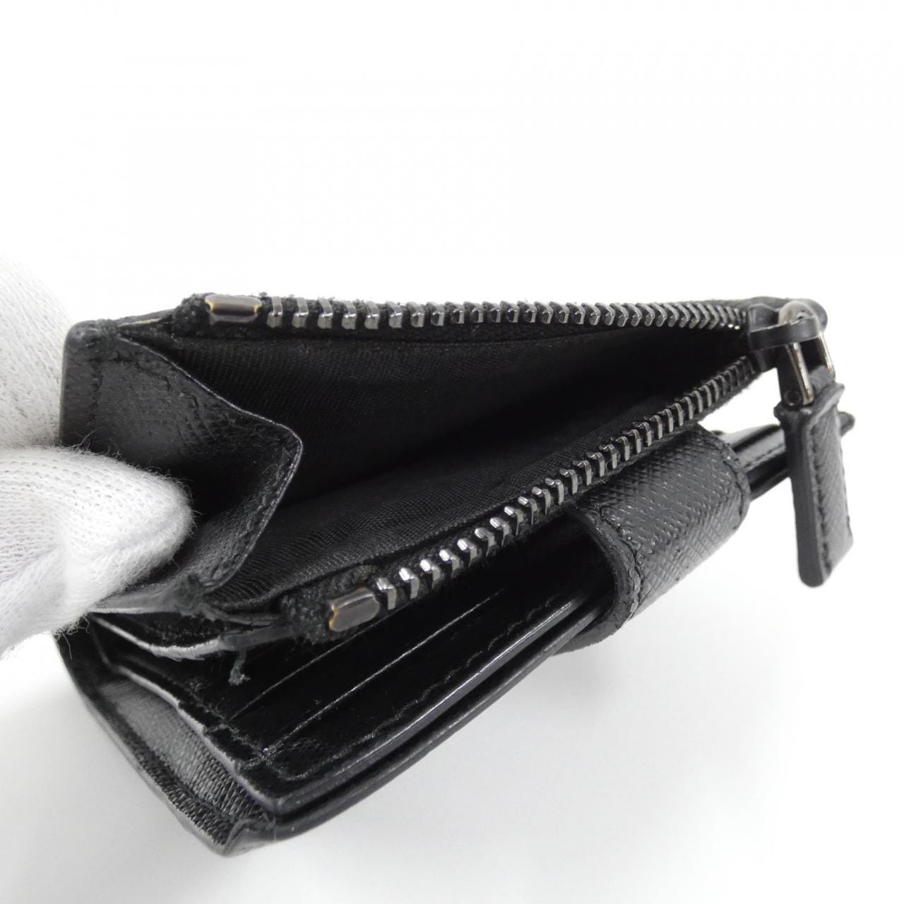プラダ 2MC066 財布