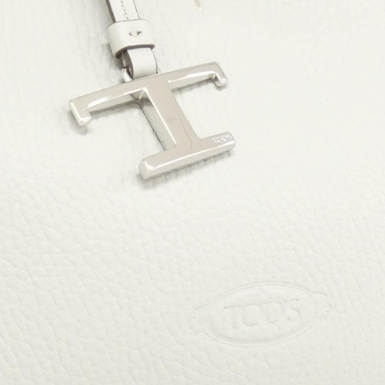 【新品】トッズ Tタイムレス XBWAPAEL000QRI4L15 バッグ