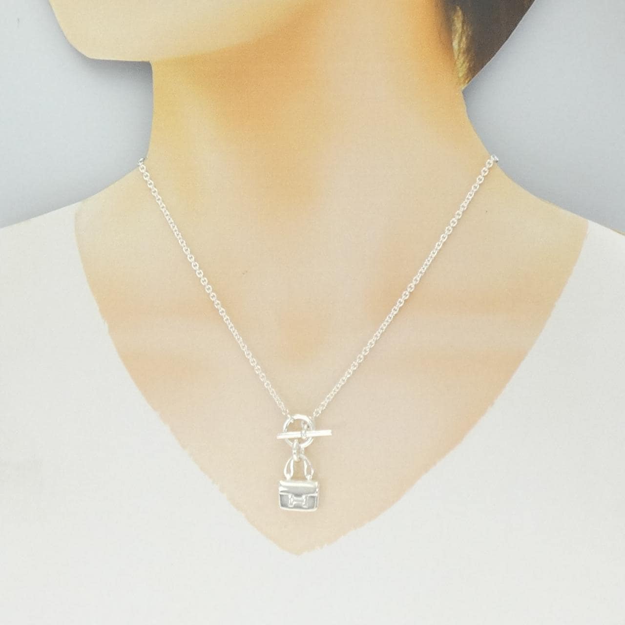 エルメス アミュレット コンスタンス ネックレス