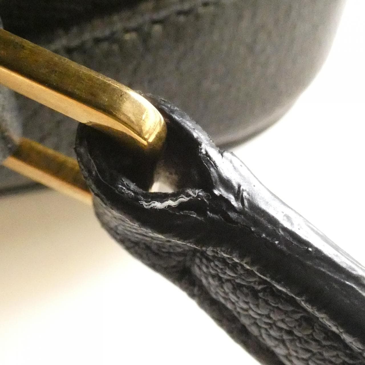 サンローラン ルー 612542 BRM0W ショルダーバッグ