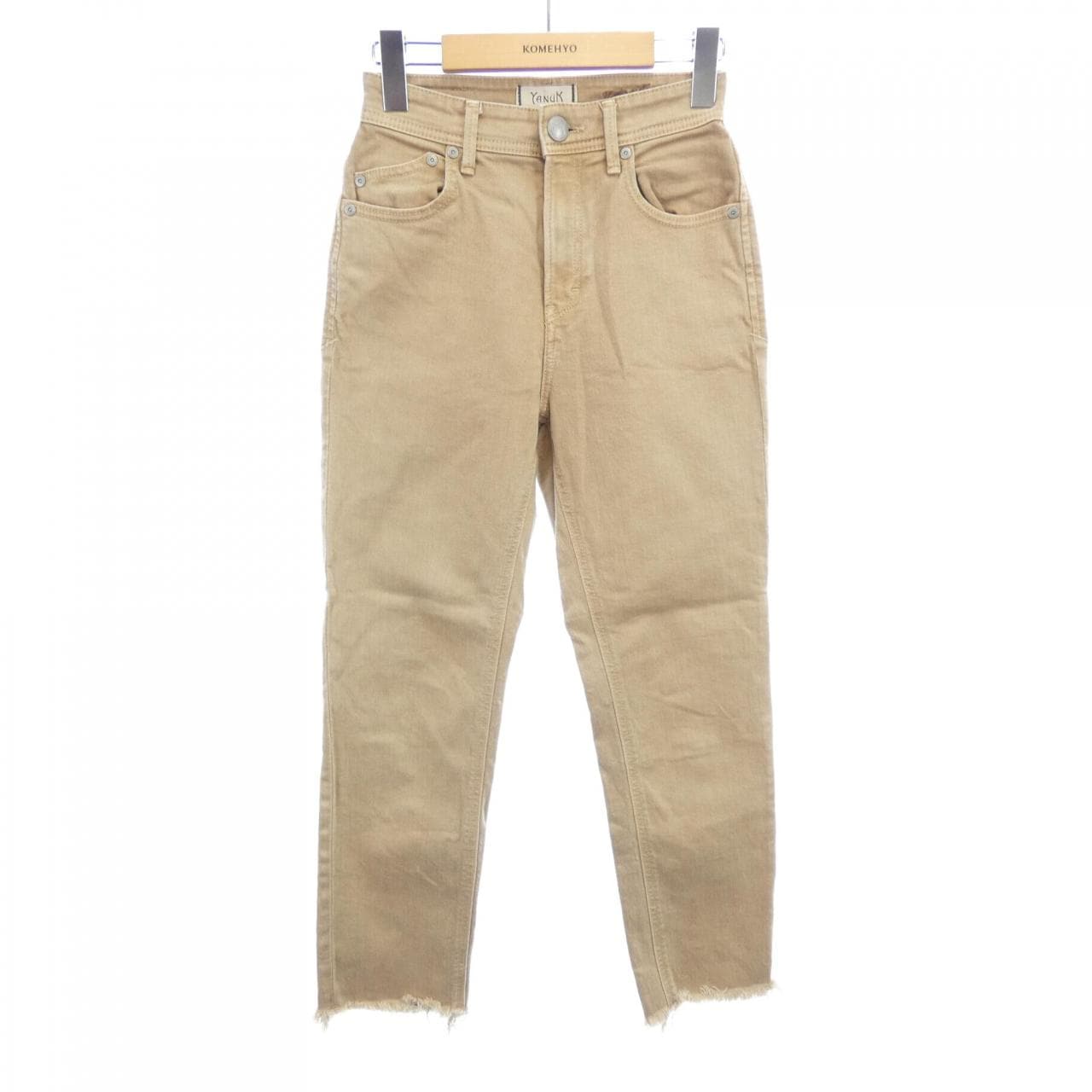 ヤヌーク YANUK ジーンズ