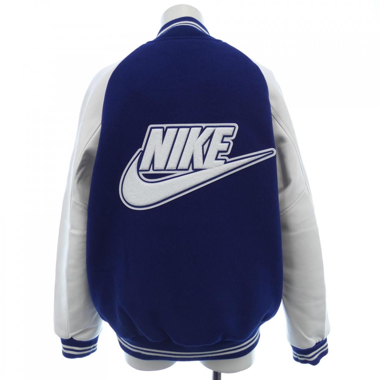 ナイキ NIKE NIGO スタジャン