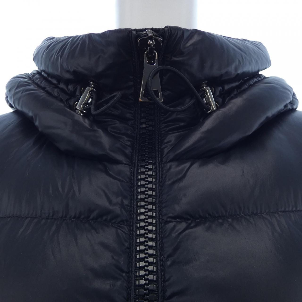 モンクレール MONCLER SERITTE ダウンジャケット