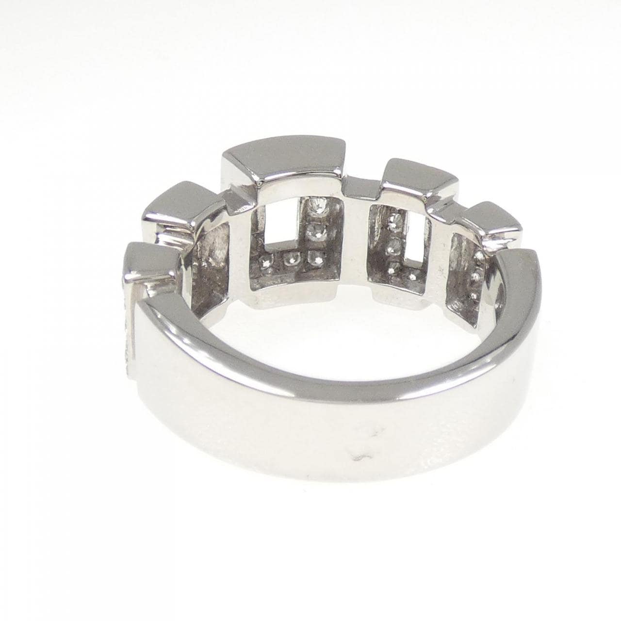 K18WG Diamond ring
