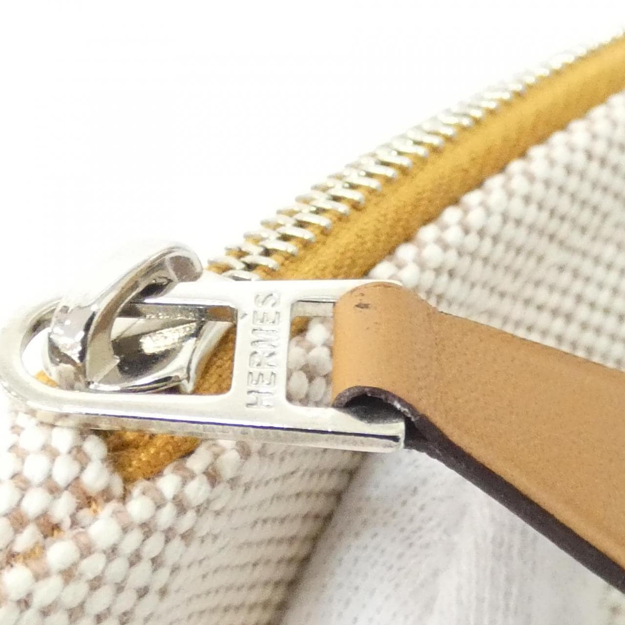 エルメス バル オ ボン 103745M ポーチ