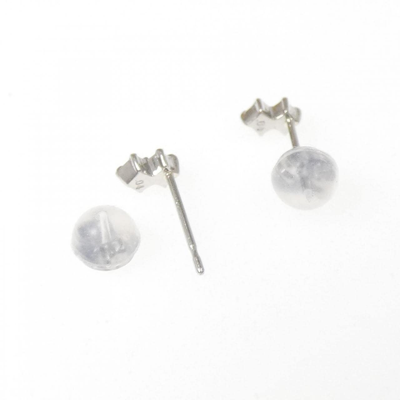 PT900 ダイヤモンド ピアス 0.08CT