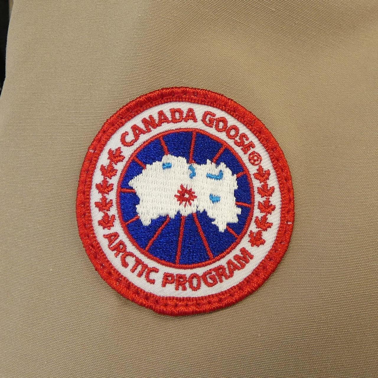 Canada goose CANADA GOOSE down coat