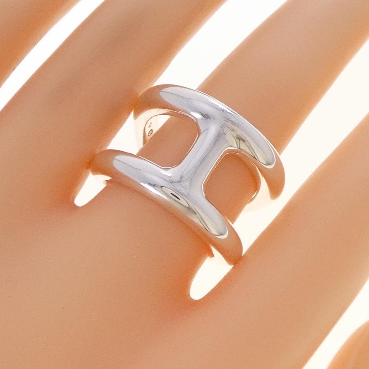 エルメス オスモズ ラージ リング