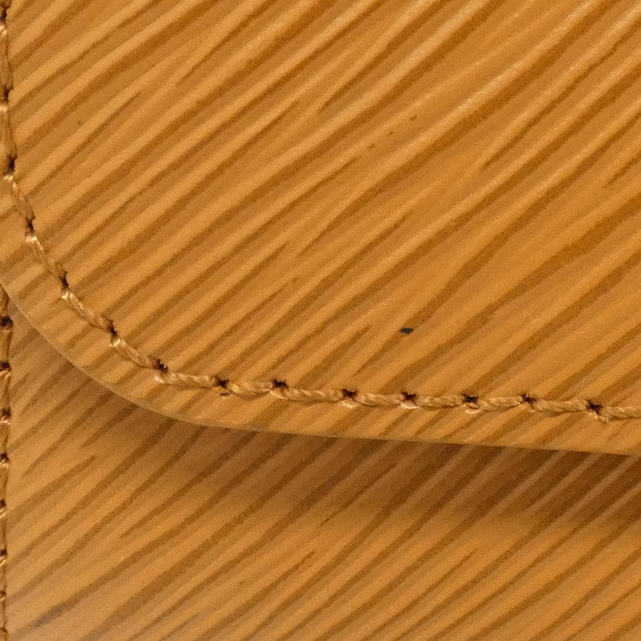 ルイヴィトン エピ ツイスト MM M59686 ショルダーバッグ