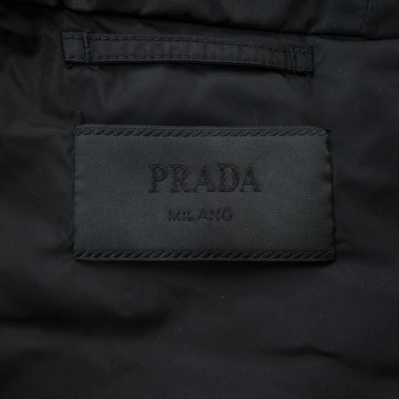 プラダ PRADA トライアングルロゴ SGN460 R172 Q04 ダウンジャケット