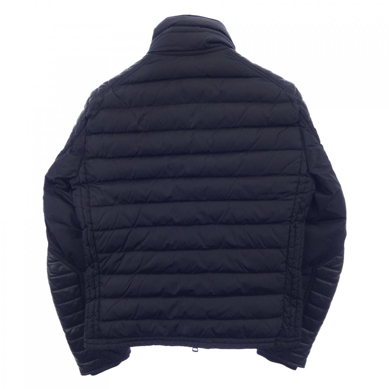 モンクレール MONCLER ダウンジャケット