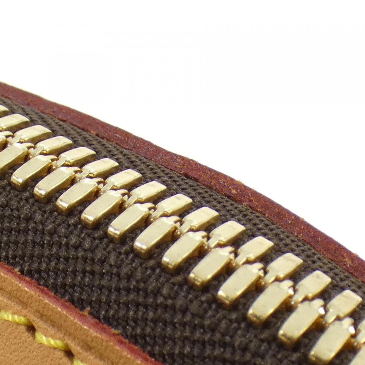 ルイヴィトン モノグラム ロックイット ヴェルティカル M40103 バッグ