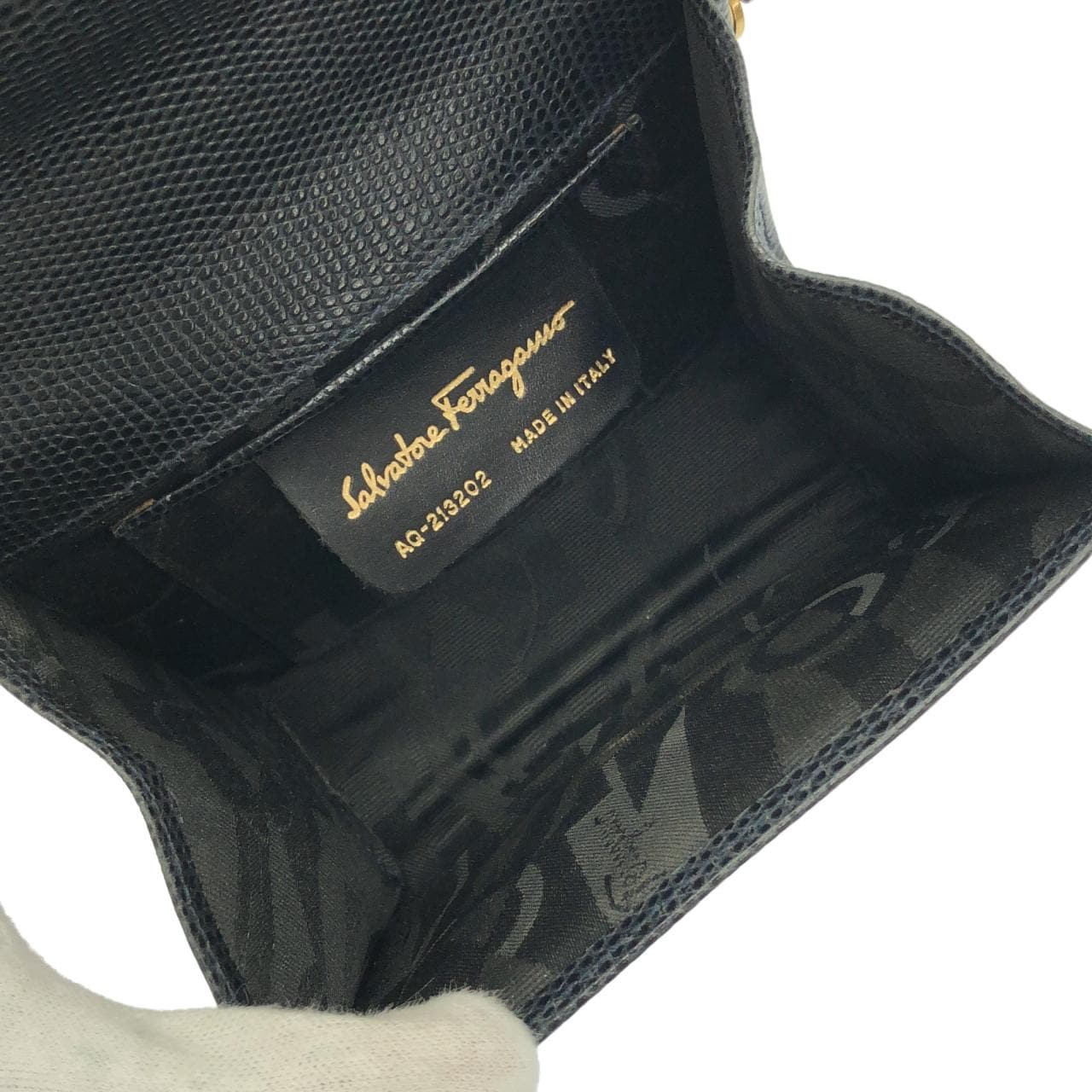 【ヴィンテージ】サルヴァトーレフェラガモ 21 3202 ショルダーバッグ