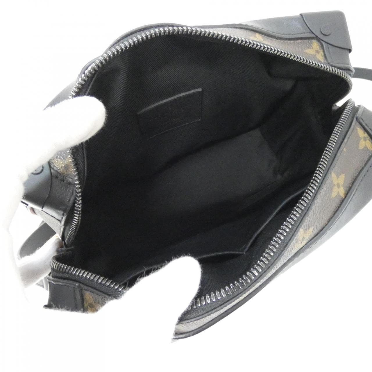 ルイヴィトン モノグラム ソーラーレイ ソフトトランク M44478 ショルダーバッグ