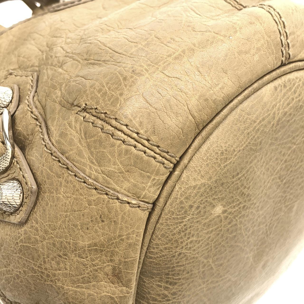 バレンシアガ GIANT MINI POMPON 285439 D94JN バッグ