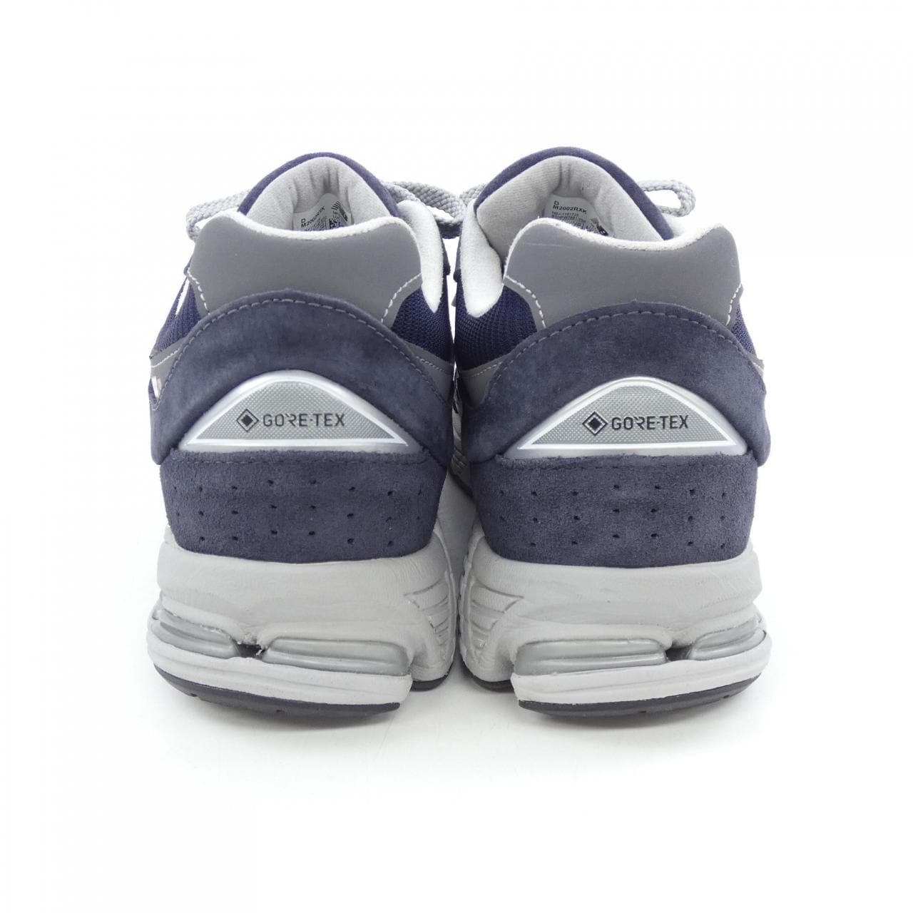 ニューバランス NEW BALANCE M2002RXK スニーカー
