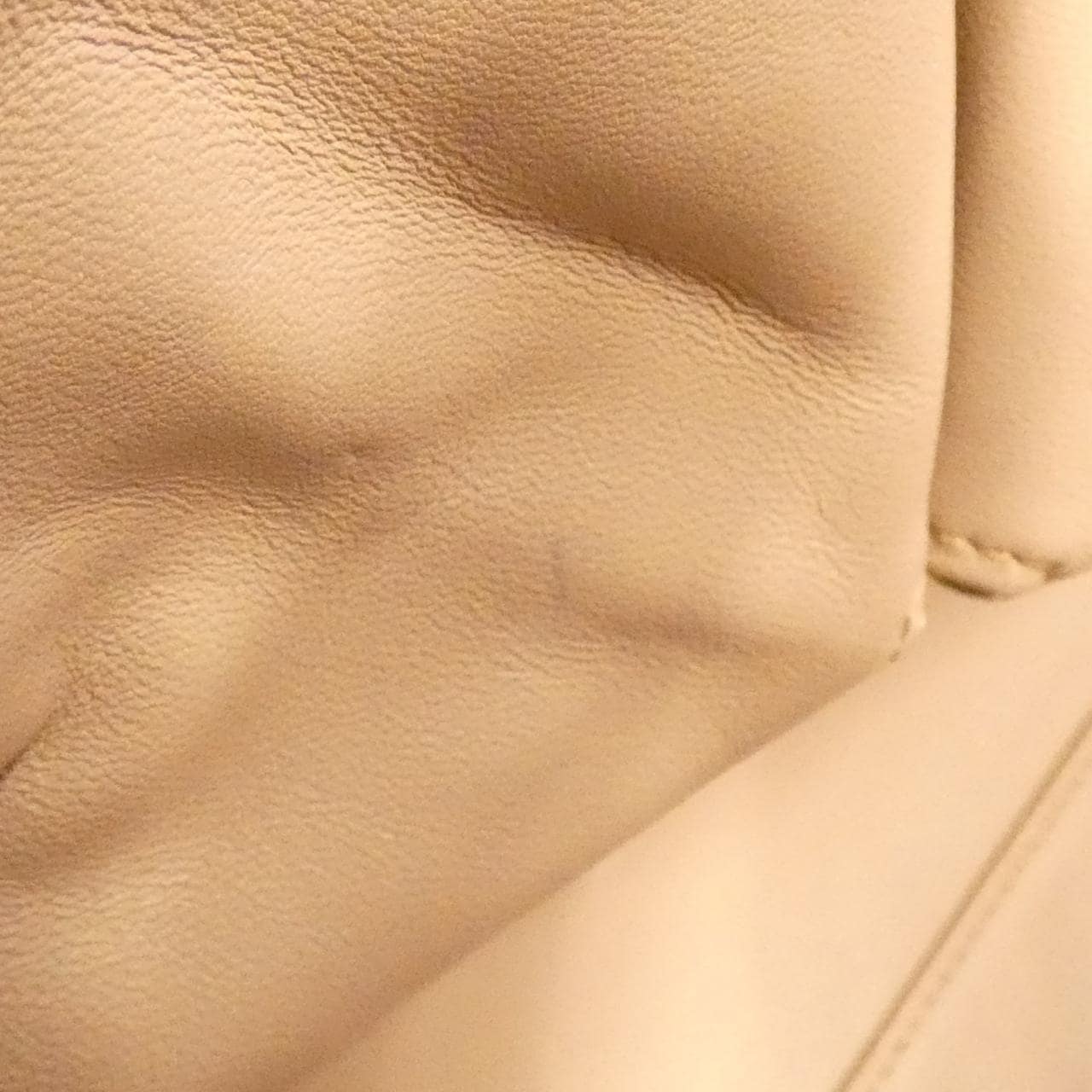 グッチ 323652 CK0DT バッグ