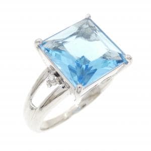 K18WG blue Topaz ring