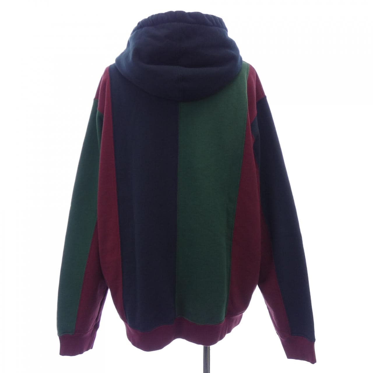 SUPREME三色连帽PARKER